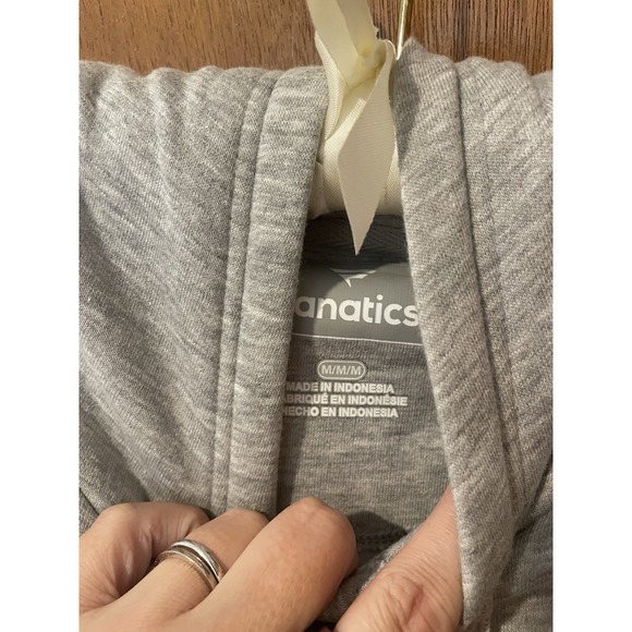 Fanatics Heather Gray Boston Celtics Hoodie - Picture 4 of 7